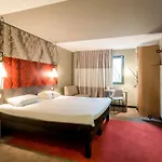Отель Ibis Centre Bastide