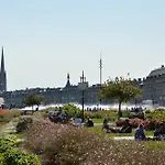 Ibis Centre Bastide Bordeaux