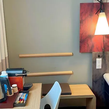 Ibis Centre Bastide Burdeos