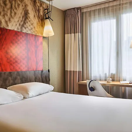 Hotel Ibis Centre Bastide Burdeos