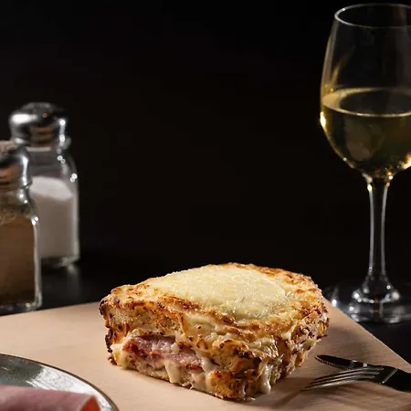 Hotel Ibis Centre Bastide 3*