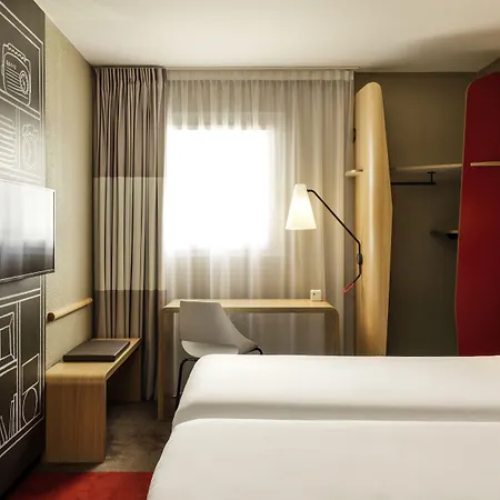 Otel Ibis Centre Bastide 3*