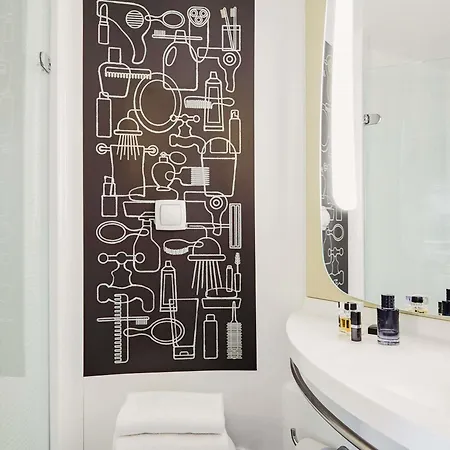 Hotel Ibis Centre Bastide 3*