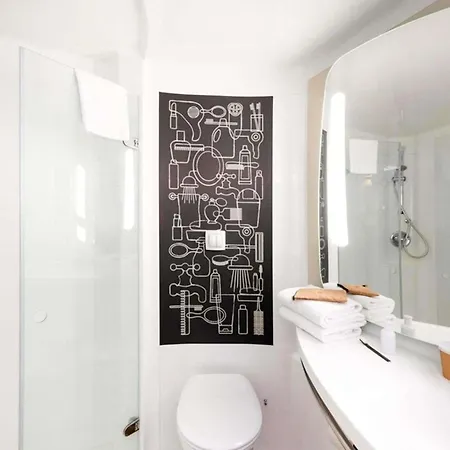 Ibis Centre Bastide Hotel 3*