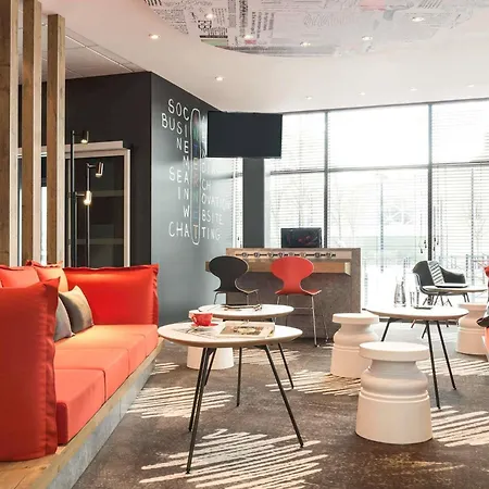 Ibis Centre Bastide Hotel Bordeaux