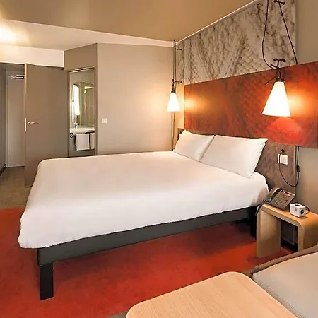 Ibis Centre Bastide Otel 3*