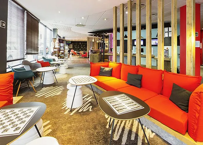 Ibis Centre Bastide Bordeaux