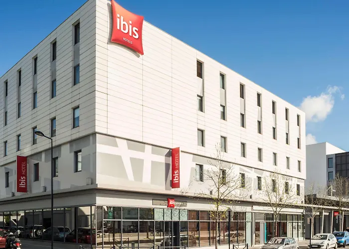 מלון Ibis Centre Bastide