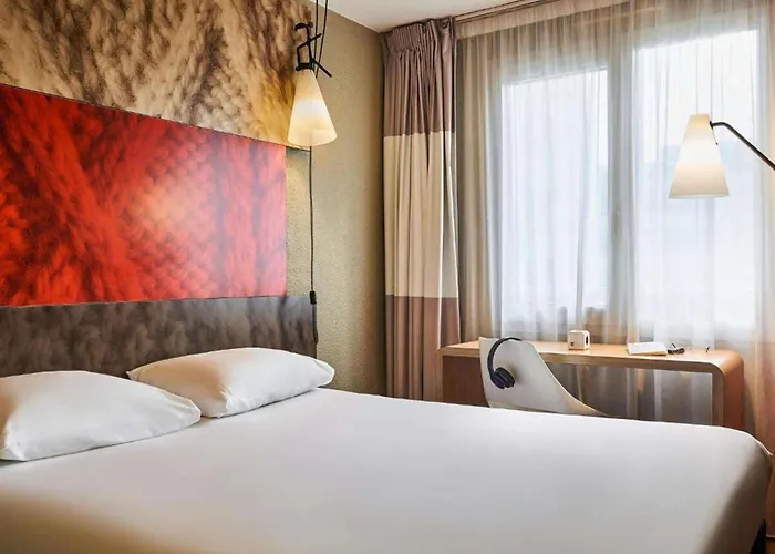 Ibis Centre Bastide فندق بوردو