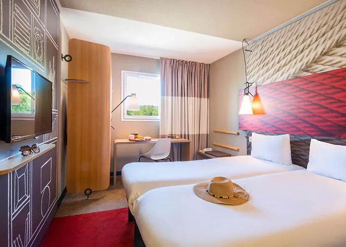 Ibis Centre Bastide 호텔 보르도