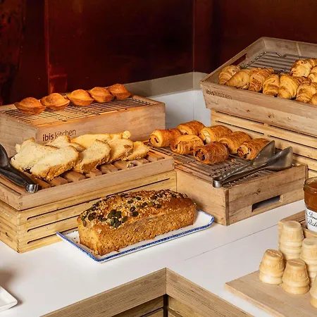 Ibis Centre Bastide Hotel 3*