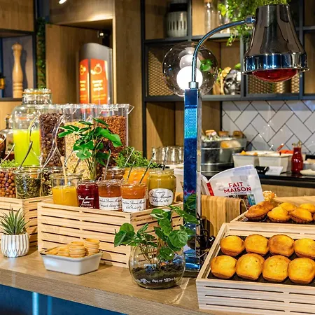 Ibis Centre Bastide 3* 보르도